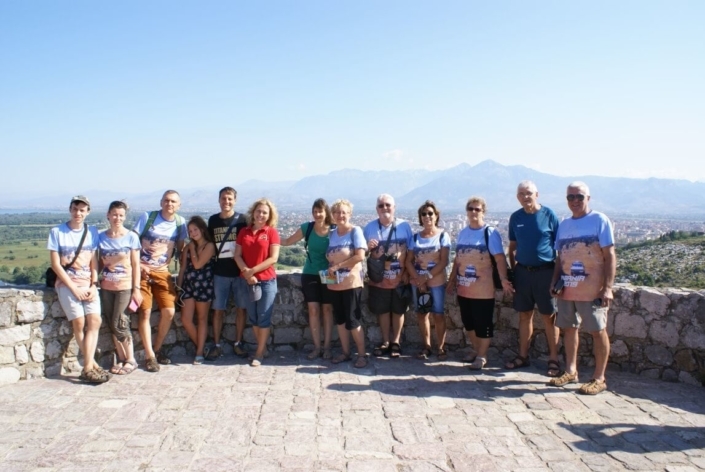 gruppo-club-fuoristrada-albania-2019-